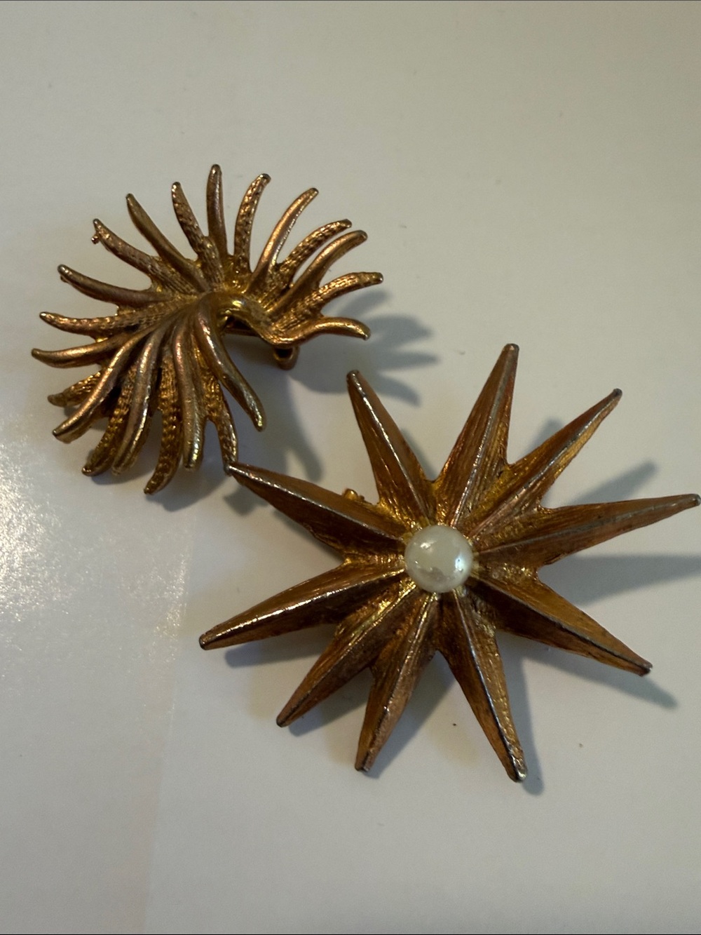 Set 2 Vintage MCM Gold Starburst Decorative Accent with Pearl Center